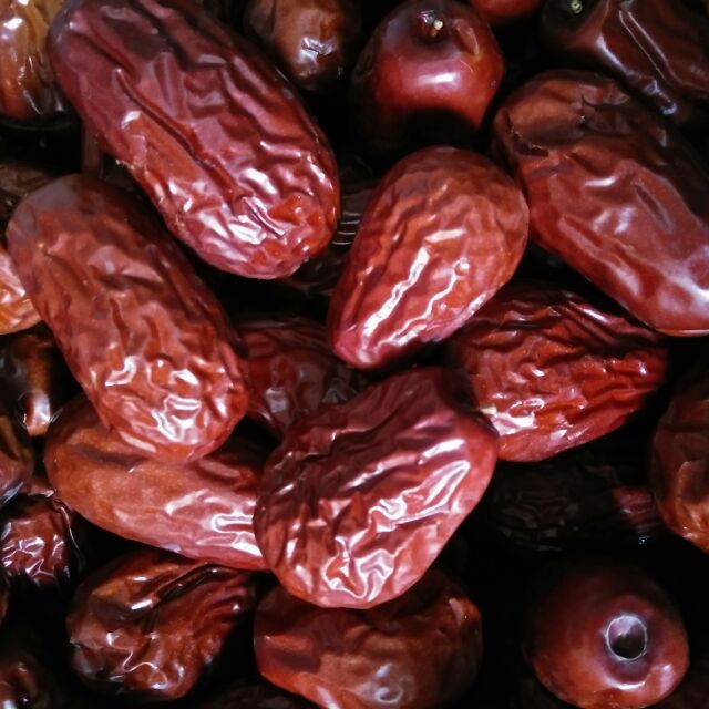 Táo đỏ Tân Cương