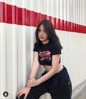 Áo croptop THAT BITCH ( kèm anh that)