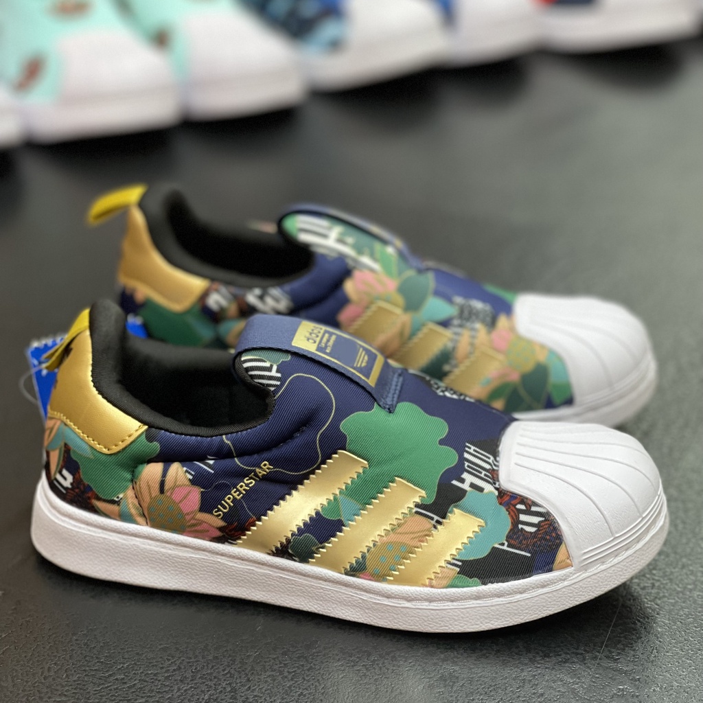 ASK - Giày Adidas Supper Star Kids Màu Hoa Văn, Thiết Kế Mũi Sò, đế chắc chắn cho bé chạy nhảy chơi thể thao