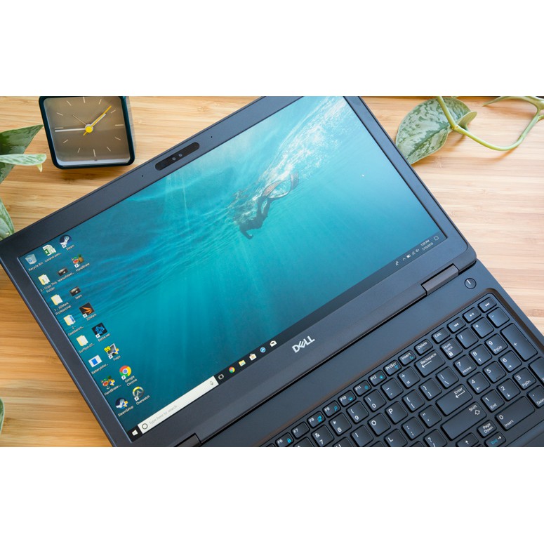 Máy Tính Dell Precision 3530