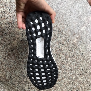 Giầy thể thao Ultra Boost xám cực độc