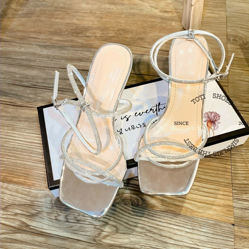 GIÀY CAO GÓT TOTIIE SHOES - GUỐC THỜI TRANG QUAI NGANG MẢNH ĐÁ - SANDAL NỮ MŨI VUÔNG GÓT NHỌN 9 PHÂN G2012540