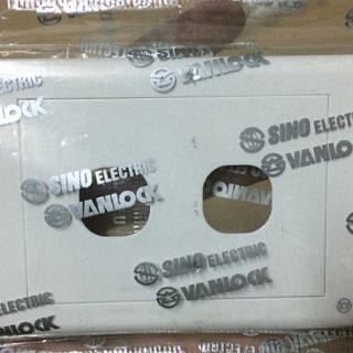 Mặt 1 ,2,3 công tắc Sino