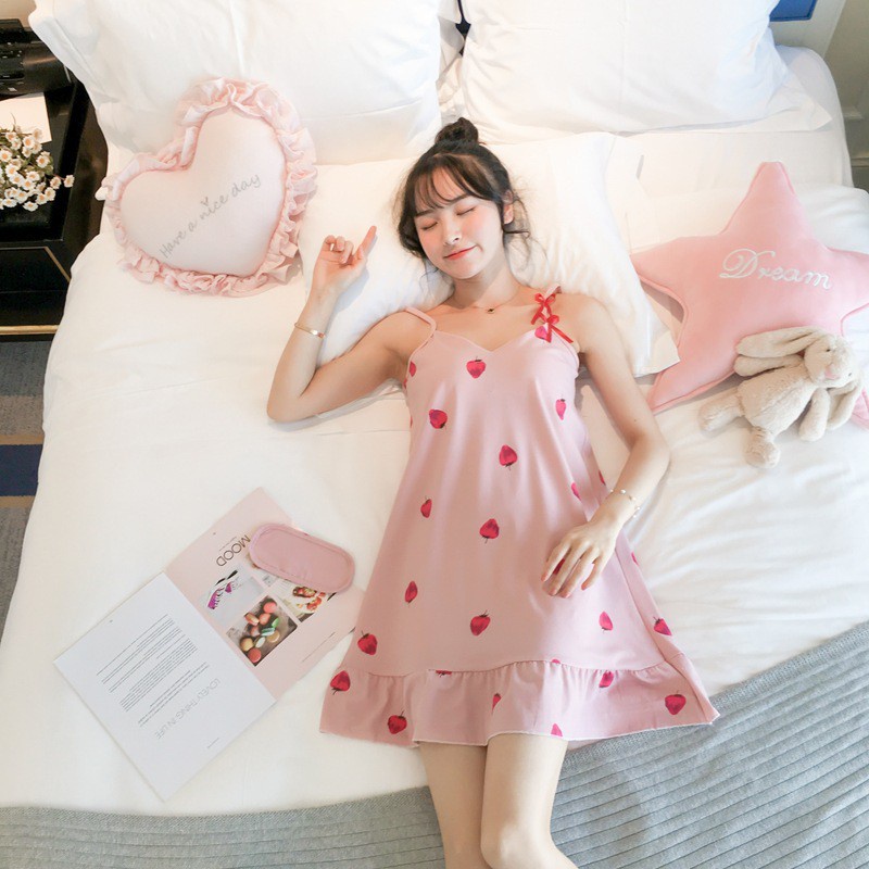 Váy ngủ hai dây thu mềm min có ngực đệm ngực đuôi xếp ly( tặng bịt mắt)