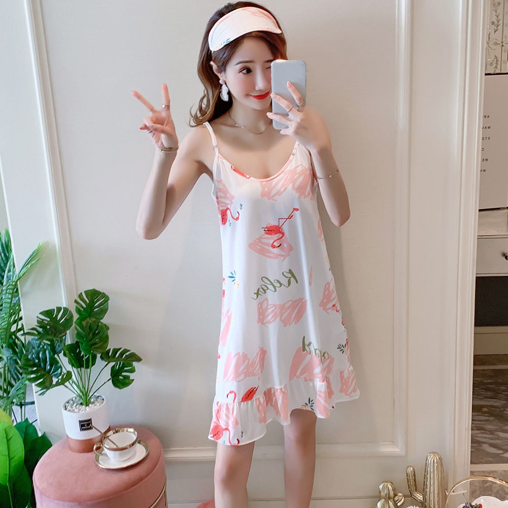 Đầm ngủ dây sát nách thiết kế quyến rũ cho phái nữ | BigBuy360 - bigbuy360.vn