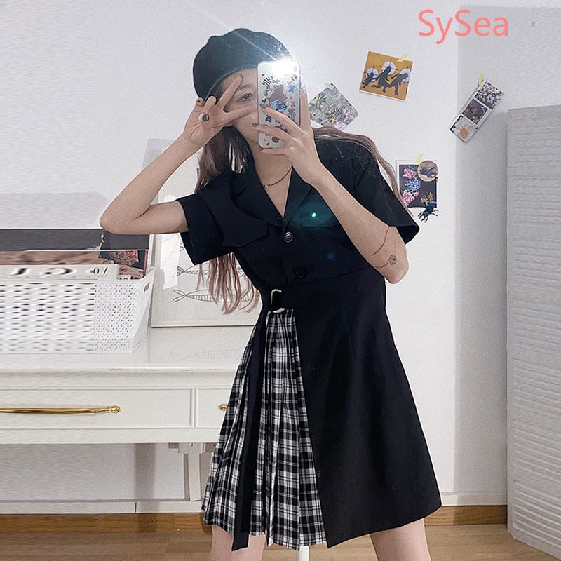 Váy ngắn tay thiết kế bất đối xứng thời trang | BigBuy360 - bigbuy360.vn