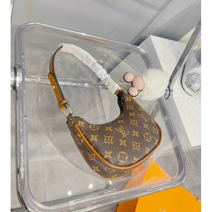 TÚI LV CẮP NÁCH SZ 18