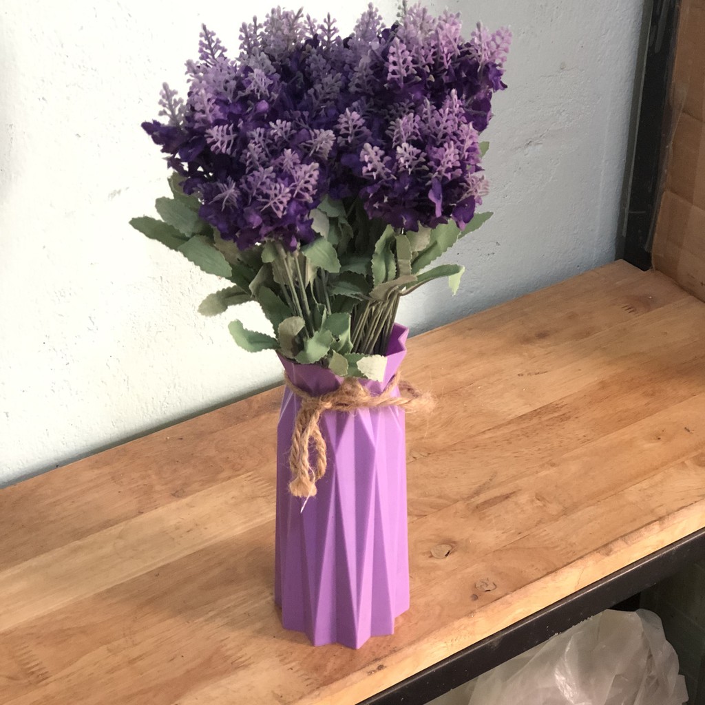 Bình hoa lavender tím lãng mạn (cả lọ và hoa)