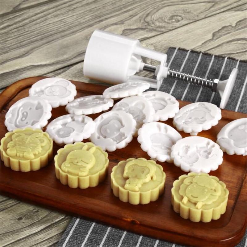 Bộ 12 khuôn tạo hình bánh trung thu hình động vật dễ thương tiện dụng