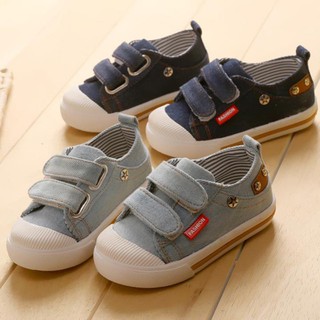 Giày thể thao trẻ em chất vải jean - c01
