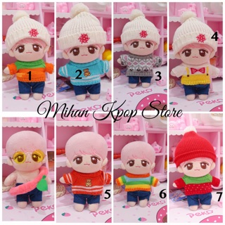Áo len cho doll 20cm