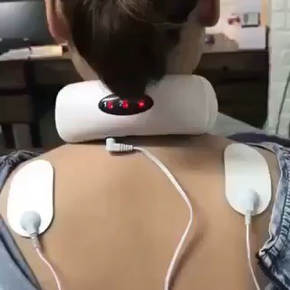 Máy massage cổ vai gáy 3D thông minh máy massage trị liệu đau cổ vai gáy