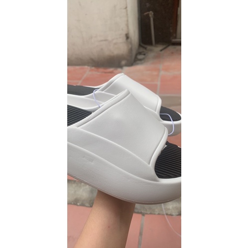 Dép bánh mì độn đế unisex ullzang