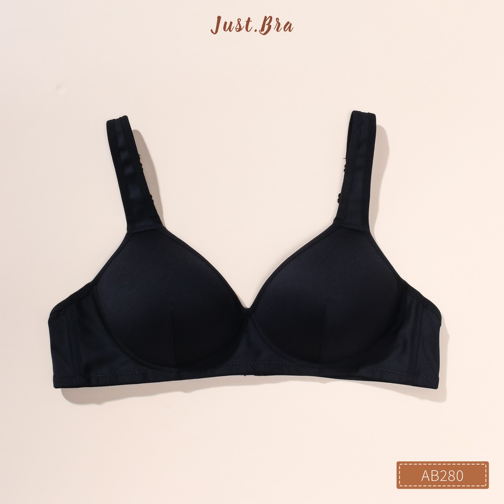 Áo ngực Just Bra có đường may giả gọng, quả ngực tròn lên form AB280