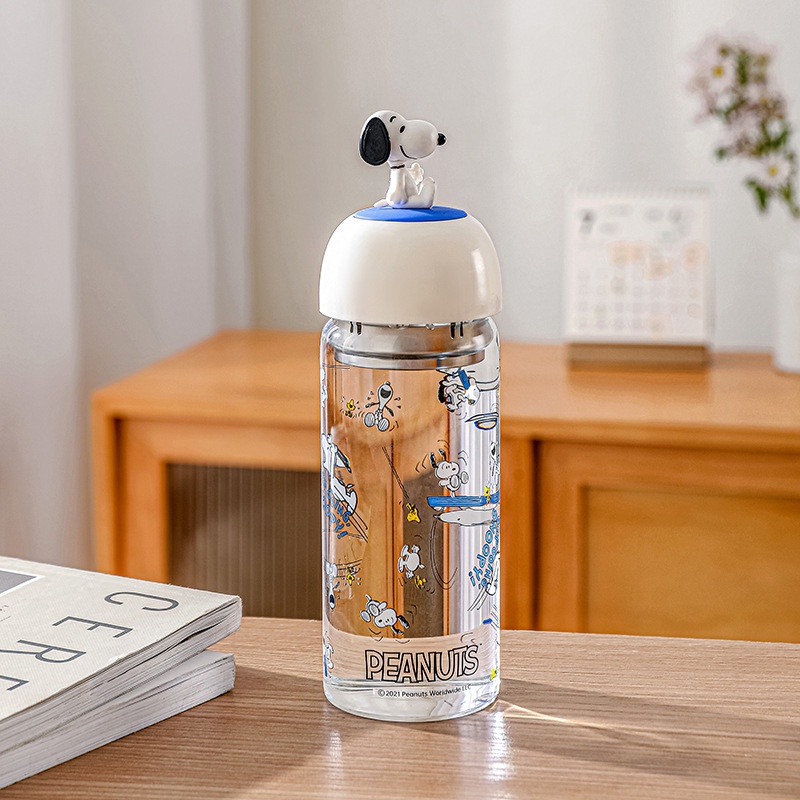 Bình Nước Thủy Tinh Cách Nhiệt In Họa Tiết Hoạt Hình Snoopy Dễ Mang Tiện Lợi