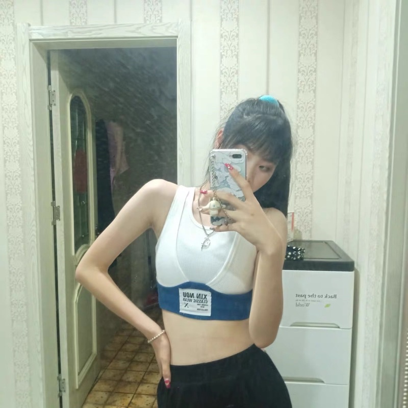 BLACKPINK SET ÁO CROPTOP JENNIE ba lỗ kèm tay áo cá tính kèm ảnh thật shop chụp