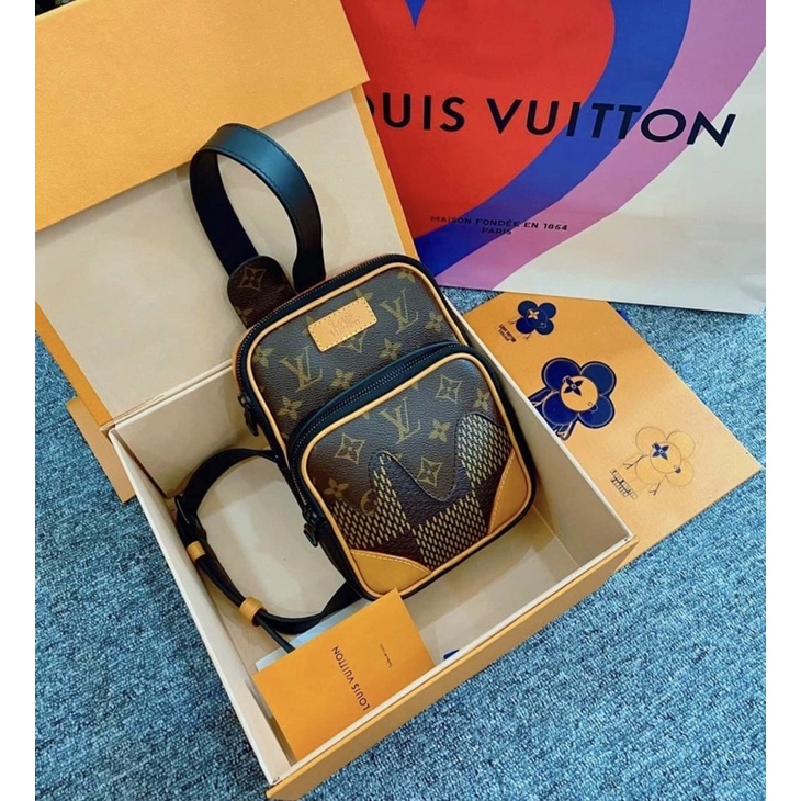 Túi đeo chéo Nam Lv amazone sling bag Siêu Hot Fullbox