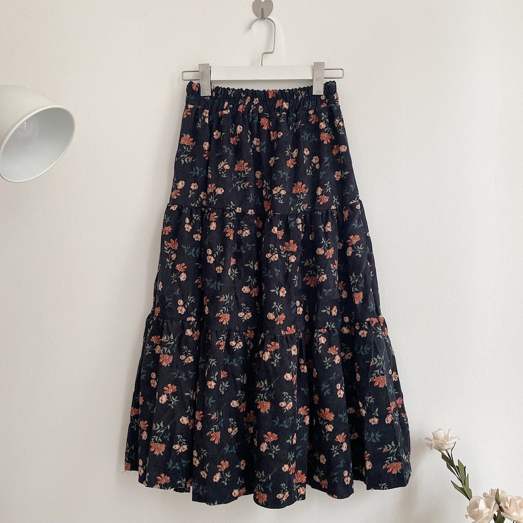 Chân Váy Dài Nữ Hoạ Tiết Hoa Hồng Xanh Đen Cạp Cao Chất Gân Tăm Ullzang | BigBuy360 - bigbuy360.vn