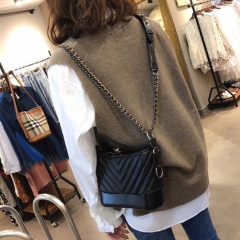 Áo Sweater Dệt Kim Không Tay Cổ Chữ v Màu Sắc Đơn Giản Phong Cách Retro Hàn Quốc