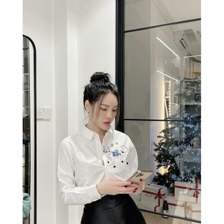 sơ mi trắng thêu trâu ( giá sale)