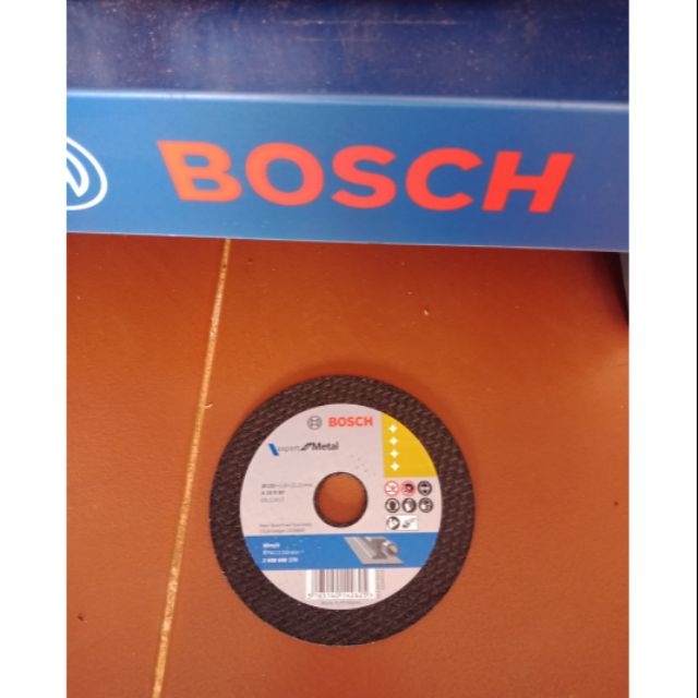 1 viên đá cắt sắt bosch 125mm