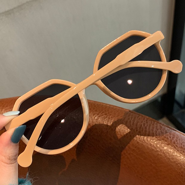 Kính mát nữ cao cấp thời trang LATIO mắt kính chống tia UV bảo vệ mắt mẫu mới nhất 2021 LATIO KM17 | BigBuy360 - bigbuy360.vn