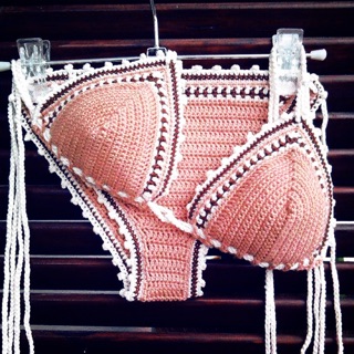 Mẫu bikini len móc