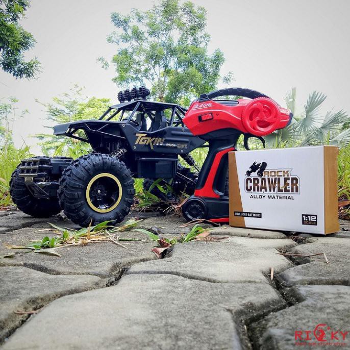 Xe địa hình điều khiển từ xa Rock Crawler HADES 1:12