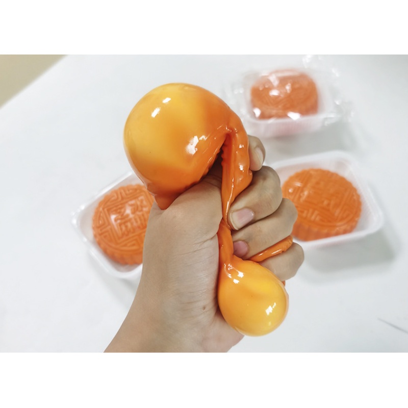Mid-Autumn Festival Simulation Mooncake Decompression Vent Flour Ball Kids Toy random 1pcs
