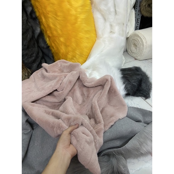 Thảm lông chụp ảnh lông ngắn mịn - vải lông không có đế chống trơn