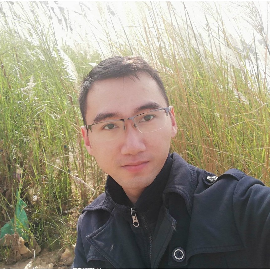 Nguyễn Hồng Khánh - Tom Nguyen