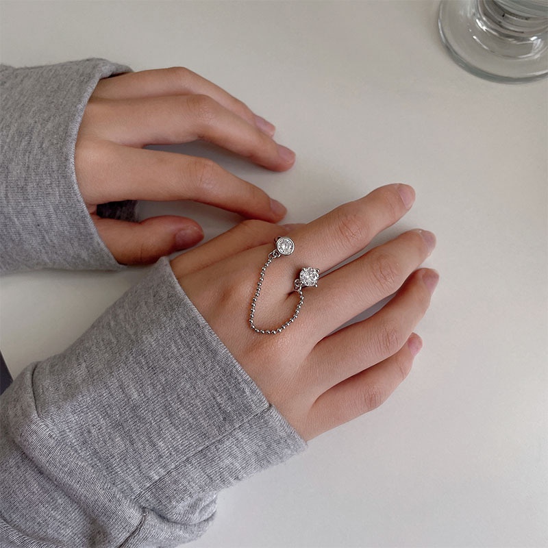 Nhẫn Hở Hình Bướm Đính Đá zircon Lãng Mạn