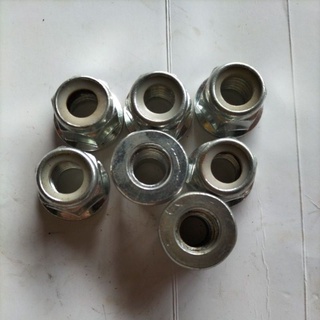 Ốc đầu bò máy cắt cỏ husqvana 143/541