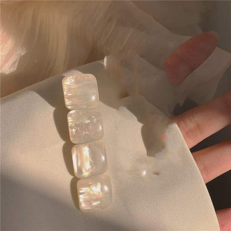 Kẹp tóc màu sắc ngọt ngào thời trang cho nữ