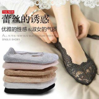 Set 3 đôi tất hài ren công chúa