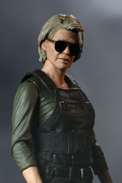 Mô hình NECA Terminator Dark Fate Sarah Connor