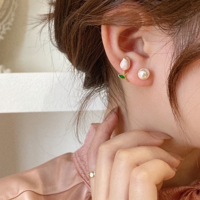 Bông Tai Mạ Bạc 925 Hình Hoa Tulip Đính Ngọc Trai Nhân Tạo Thời Trang