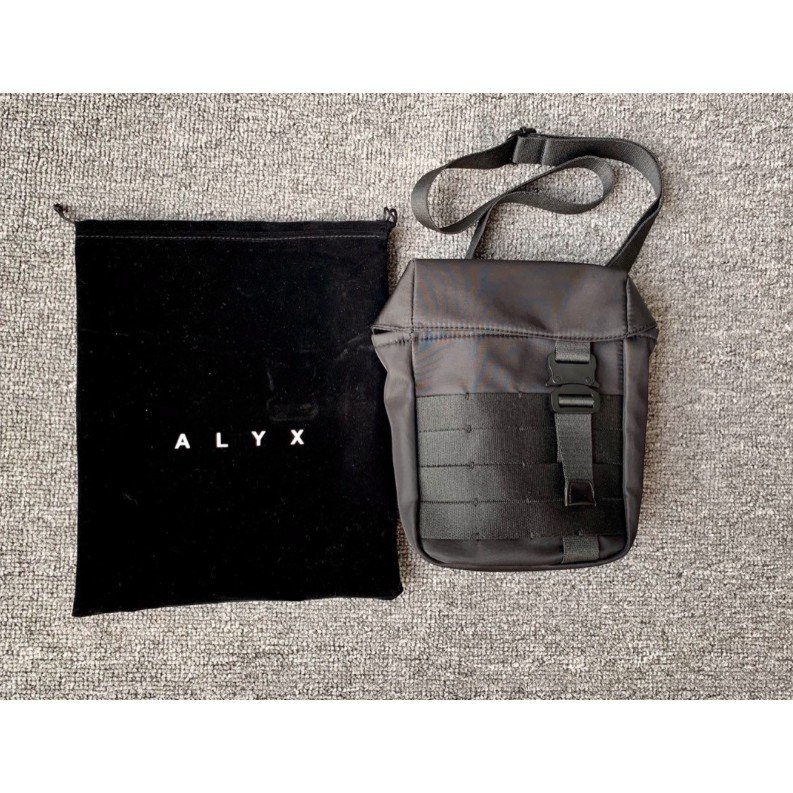Túi đeo 1017 ALYX 9SM military shoulder bag ss20