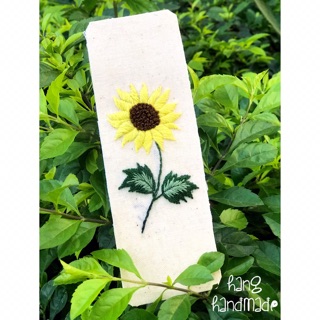Bookmark thêu tay