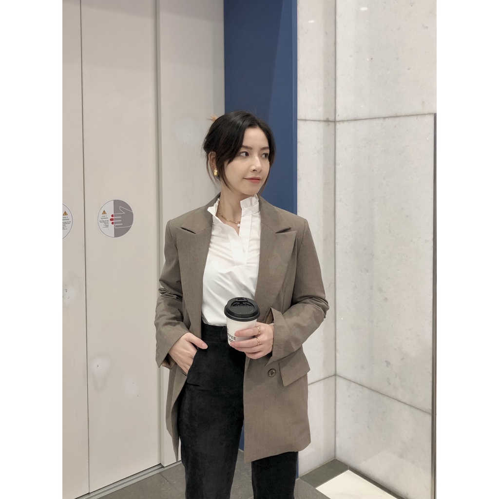 CARA BLAZER - áo blazer trẻ trung thanh lịch màu nâu nhạt