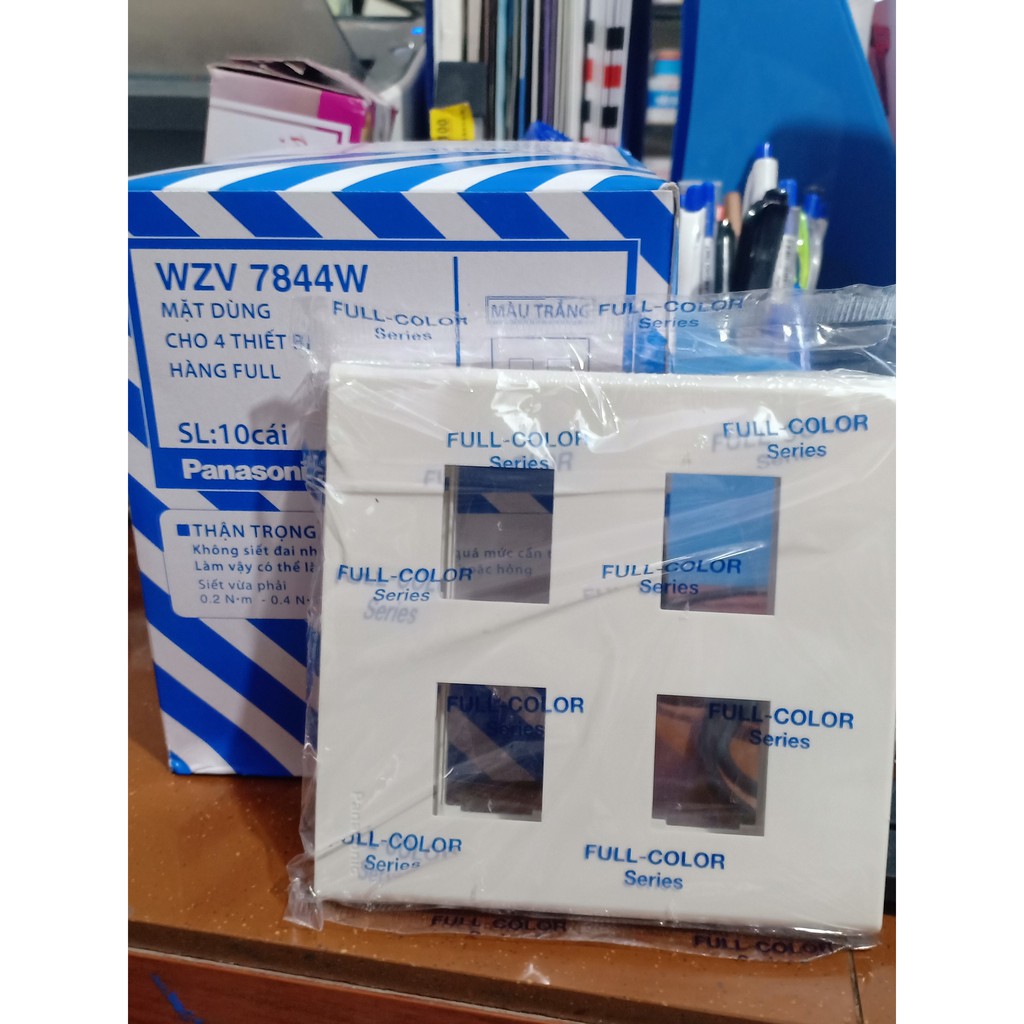 Mặt PANASONIC Full  -  dùng cho 4, 6 thiết bị - CHÍNH HÃNG