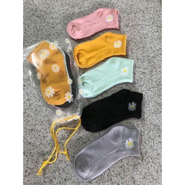 10 đôi vớ hoa cúc.,