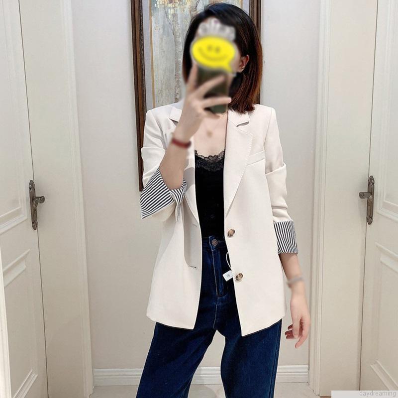 Áo khoác Blazer tay dài hoạ tiết kẻ sọc cho phái nữ