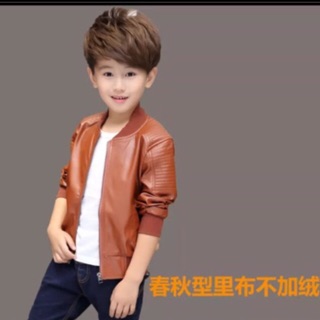 Áo da trẻ em phong cách Hàn đẹp trai, da mềm có lót vải. Cho bé từ 3-15 tuổi.