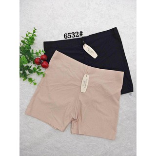 Combo 2 quần đùi mặc váy thông hơi