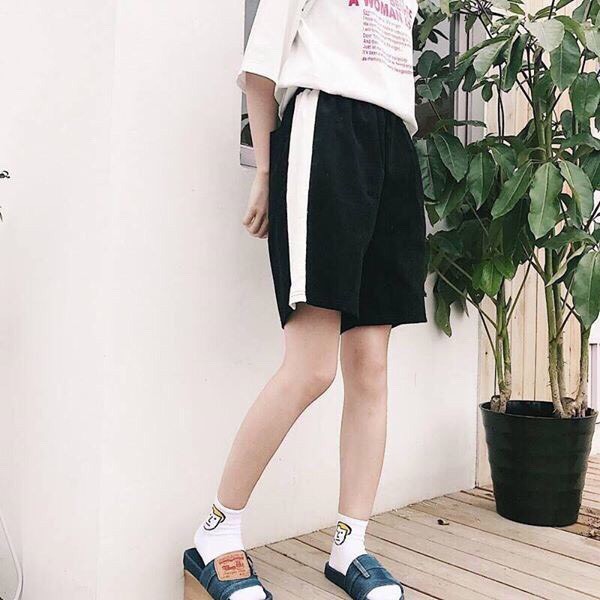 QUẦN SHORT 1 SỌC