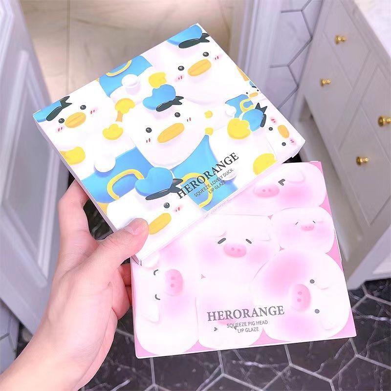 Set 6 Son Môi Chống Nước Thiết Kế Vỏ Son Hình Chú Heo/Chú Heo Dễ Thương