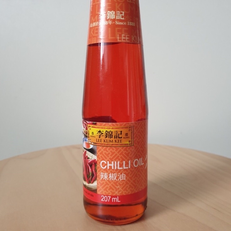 Dầu ớt Lee kum kee 207ml/ Chili Oil Lee kum kee