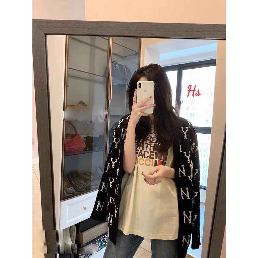 áo carigan đen chữ trắng | BigBuy360 - bigbuy360.vn