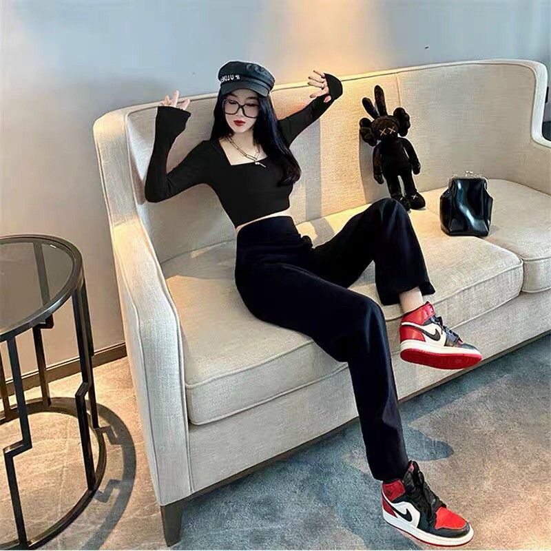 Áo thun gân tay dài body cổ vuông